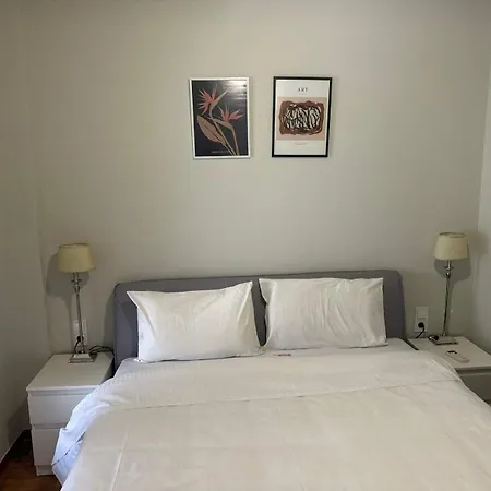 2 Bd Modern Apt With Balcony In Pagrati Athens Exterior photo